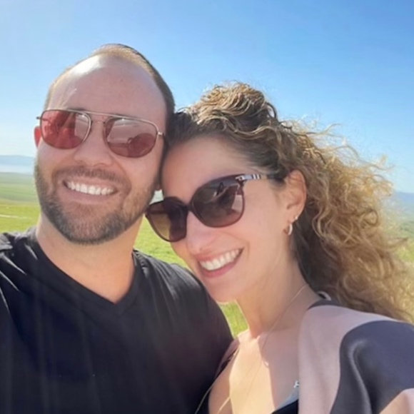 Meet your Posher, Valarie - Picture 1 of 1